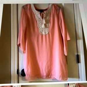 Ladies lovely dress peach color with cream color trim neckline, sz S,